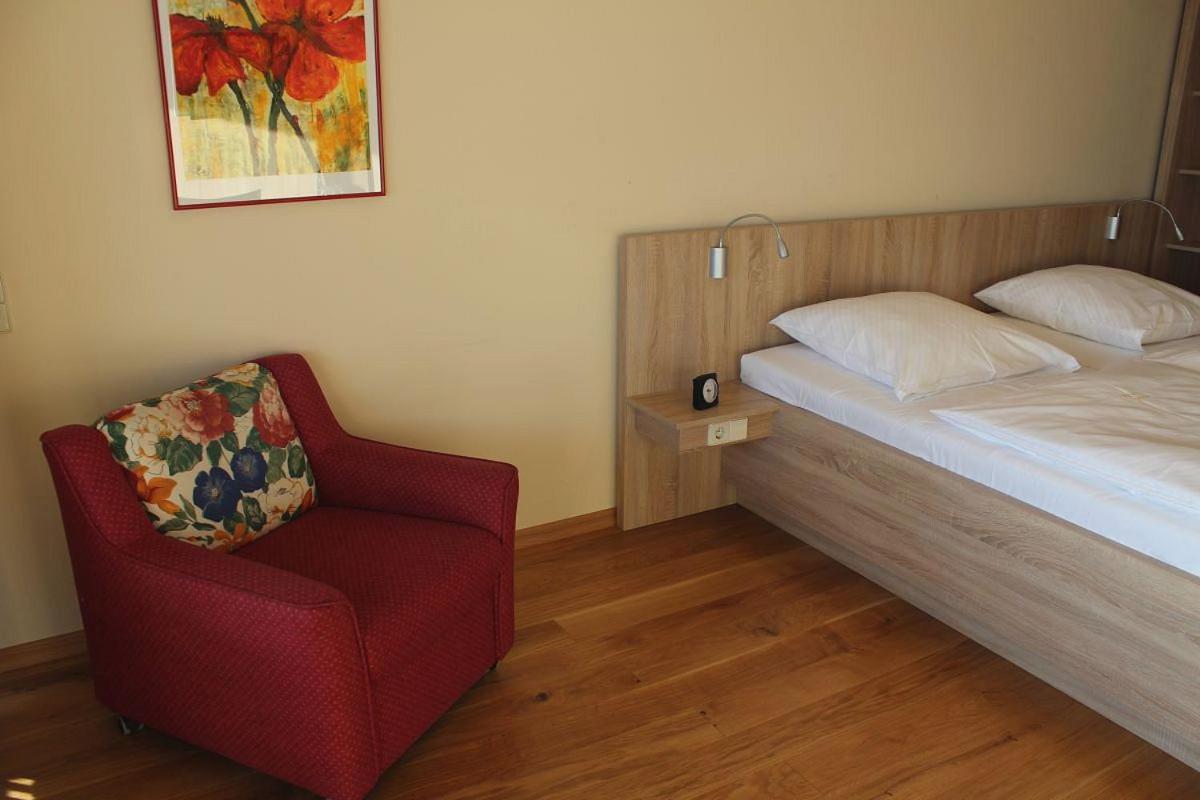 Burghotel Schoene Aussicht Bauer Gmbh Винненден Экстерьер фото